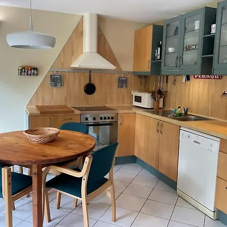 & Wald & 6 Restaurants *